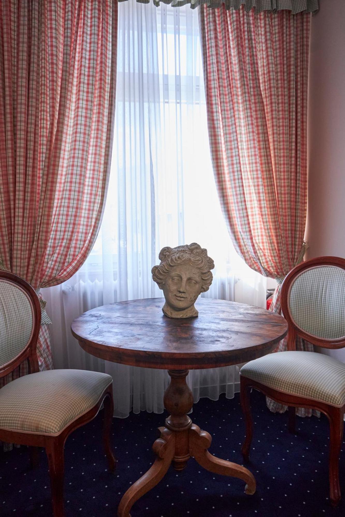 Traube Hotel 4*
